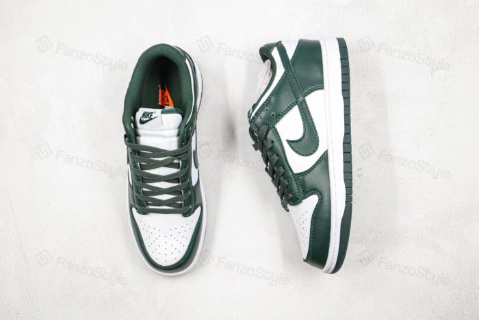 نایک اس بی دانک لو میشیگان Nike SB Dunk